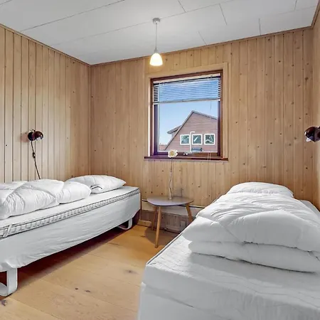 Fantastiskt 3 Sovrum Hem I Semesterbostad *